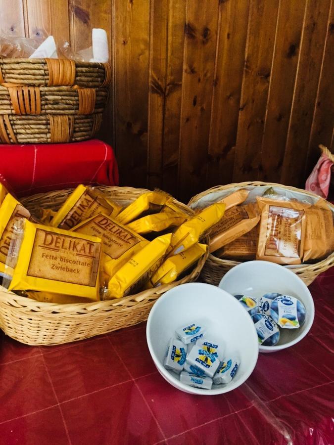 Hotel Primavera Ντεζεντσάνο ντελ Γκάρντα Εξωτερικό φωτογραφία